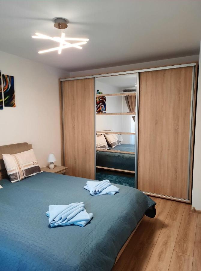 Sorin'S Comfortable Apartment Braşov Exteriör bild
